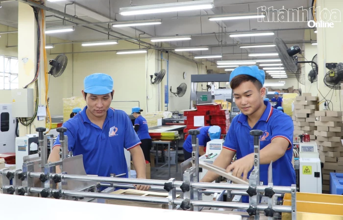 Hơn 2.000 doanh nghiệp gia nhập thị trường trong 8 tháng