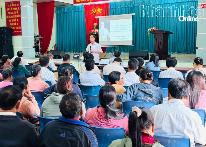 Hội nghị chuyên đề chia sẻ kiến thức chăm sóc sức khỏe người cao tuổi