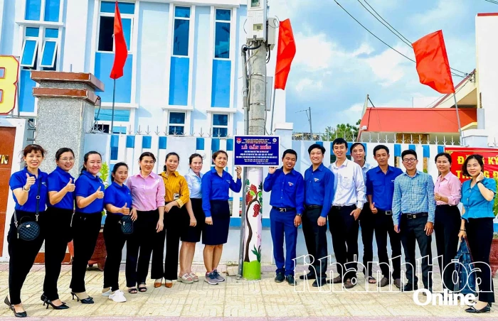 Tuổi trẻ Điện lực Khánh Hòa xung kích, tình nguyện