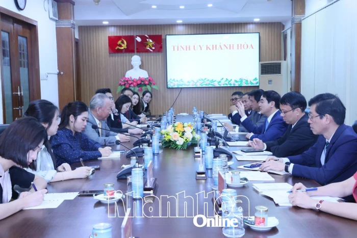 Bí thư Tỉnh ủy Nghiêm Xuân Thành tiếp lãnh đạo Tập đoàn Xây dựng Thái Bình Dương