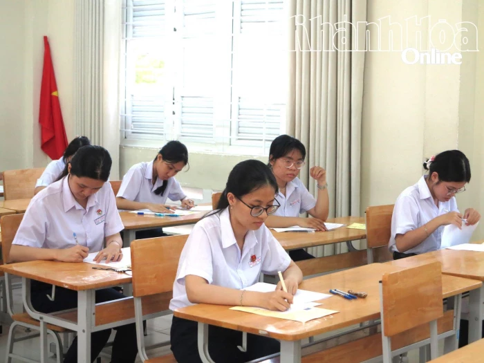 403 thí sinh đoạt giải Kỳ thi chọn đội tuyển học sinh giỏi quốc gia THPT