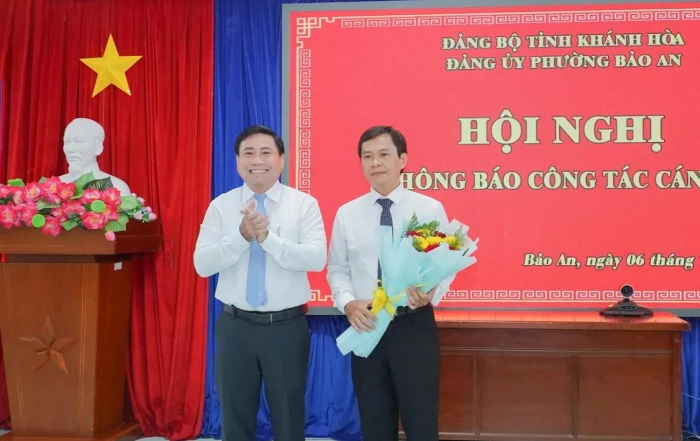 Đảng ủy phường Bảo An thông báo quyết định về công tác cán bộ