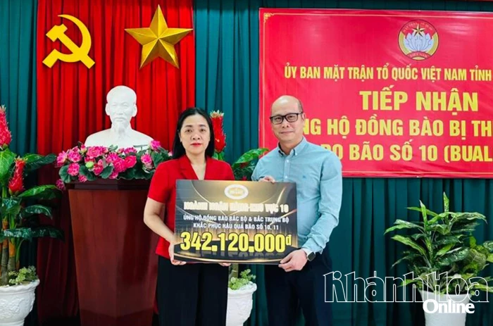 Ngành Ngân hàng Khu vực 10 ủng hộ hơn 342 triệu đồng hỗ trợ đồng bào bị thiệt hại do bão