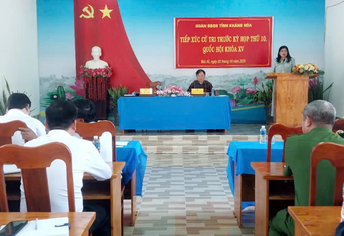 Đại biểu Quốc hội tỉnh Khánh Hòa tiếp xúc cử tri xã Bác Ái