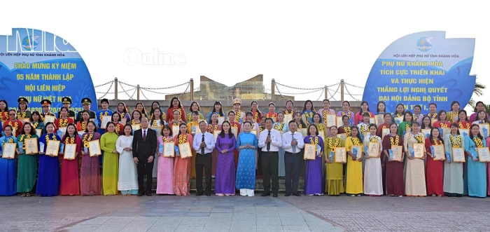 Kỷ niệm 95 năm Ngày thành lập Hội Liên hiệp Phụ nữ Việt Nam (20-10-1930 - 20-10-2025): Phát huy vai trò của phụ nữ trong thời đại mới