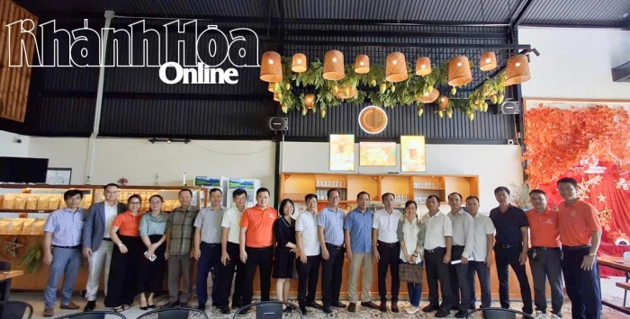 Giám sát tình hình thực hiện chương trình mục tiêu quốc gia tại xã Cam Lâm