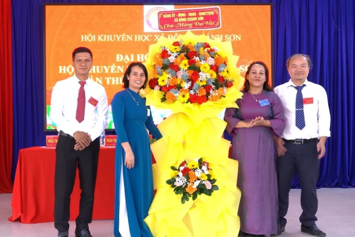 Đại hội đại biểu Hội Khuyến học xã Đông Khánh Sơn lần thứ I
