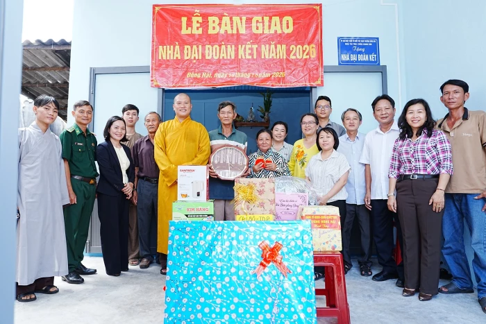 Phường Đông Hải bàn giao nhà Đại đoàn kết cho hộ có hoàn cảnh đặc biệt khó khăn