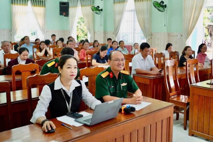 Xã Vạn Thắng phối hợp tổ chức giới thiệu nền tảng số Viettel Tammi OA