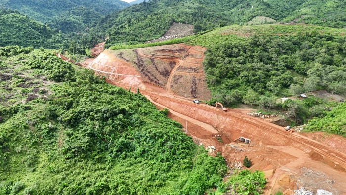 Đoạn 1 và 3 đường giao thông liên vùng Khánh Sơn - Khánh Vĩnh dự kiến hoàn thành trong quý II/2027