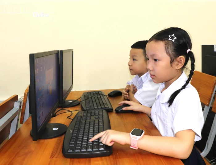 UBND tỉnh Khánh Hòa ban hành danh mục và mức thu dịch vụ phục vụ và hỗ trợ hoạt động giáo dục