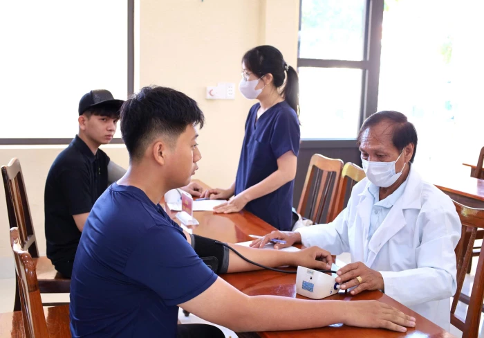Xã Ninh Phước khám sơ tuyển sức khỏe nghĩa vụ quân sự năm 2027 cho hơn 660 thanh niên