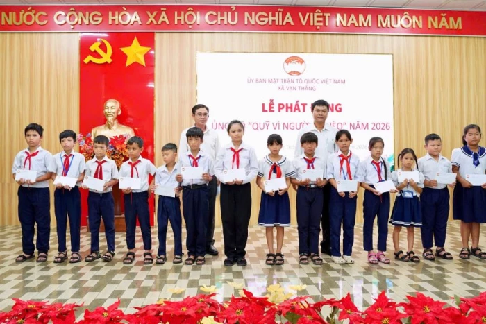 Xã Vạn Thắng phát động ủng hộ Quỹ “Vì người nghèo” năm 2026