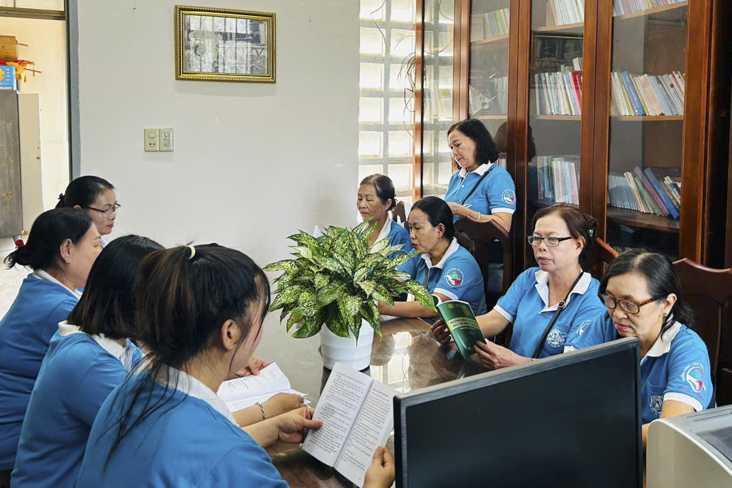 Các cấp hội phụ nữ ở TP. Cam Ranh: Xây dựng các câu lạc bộ điểm hỗ trợ hội viên