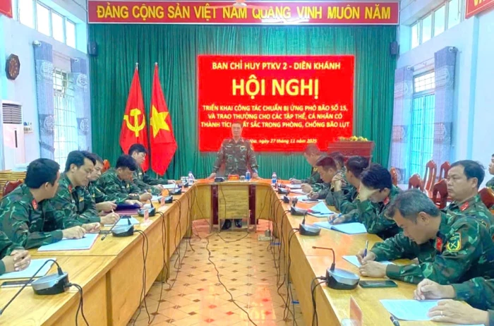 Ban Chỉ huy Phòng thủ khu vực 2 - Diên Khánh triển khai công tác chuẩn bị ứng phó bão số 15