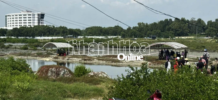 Phát hiện 2 phụ nữ tử vong tại đìa nuôi tôm