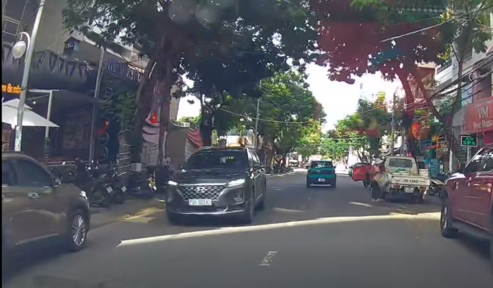 Xử lý 2 trường hợp vi phạm trật tự an toàn giao thông qua hình ảnh người dân cung cấp