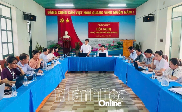 Kiểm tra công tác cải cách hành chính tại 2 xã Bác Ái và Bác Ái Tây