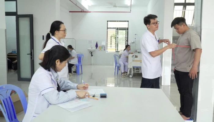 Phường Cam Ranh tổ chức khám sức khỏe nghĩa vụ quân sự năm 2026