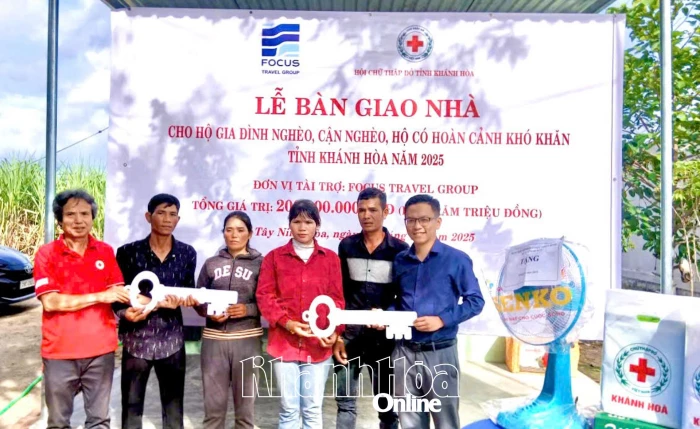 Focus Travel Group bàn giao 3 căn nhà cho hộ nghèo
