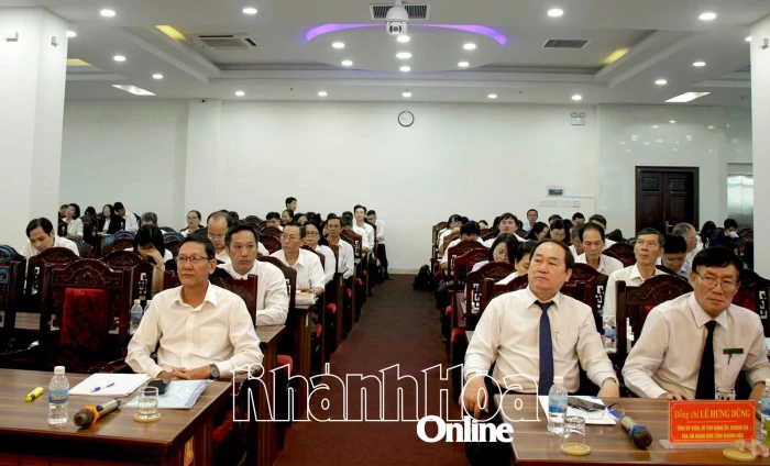 Tập huấn nghiệp vụ cho gần 240 hội thẩm nhân dân tỉnh Khánh Hòa