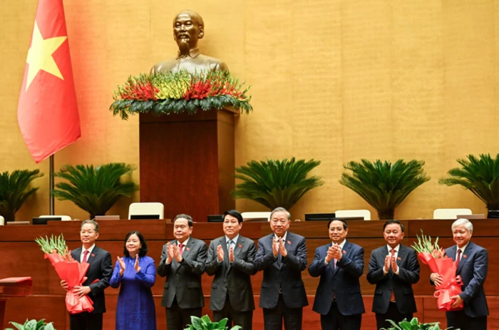 Đồng chí Đỗ Văn Chiến được bầu giữ chức Phó Chủ tịch Quốc hội