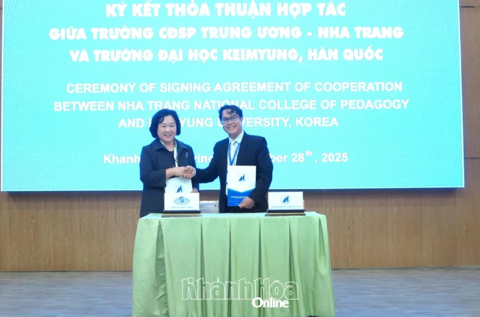 Trường Cao đẳng Sư phạm Trung ương - Nha Trang ký kết hợp tác với Trường Đại học Keimyung (Hàn Quốc)