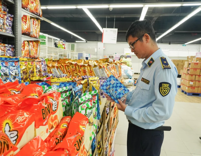 Không để khan hàng, tăng giá trong thời điểm mưa bão