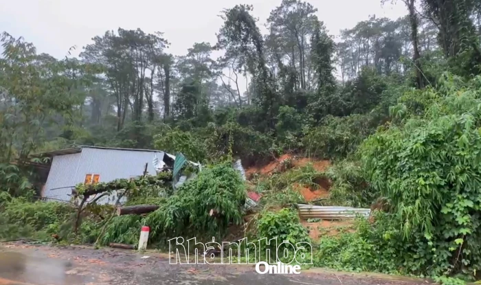 Xã Khánh Sơn: Nhiều thiệt hại do mưa lũ