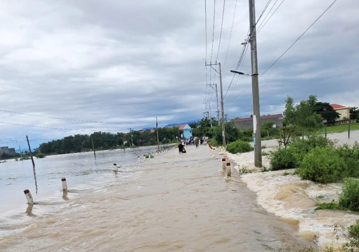 Xã Ninh Phước di dời 94 hộ dân ra khỏi khu vực xung yếu, ngập cục bộ