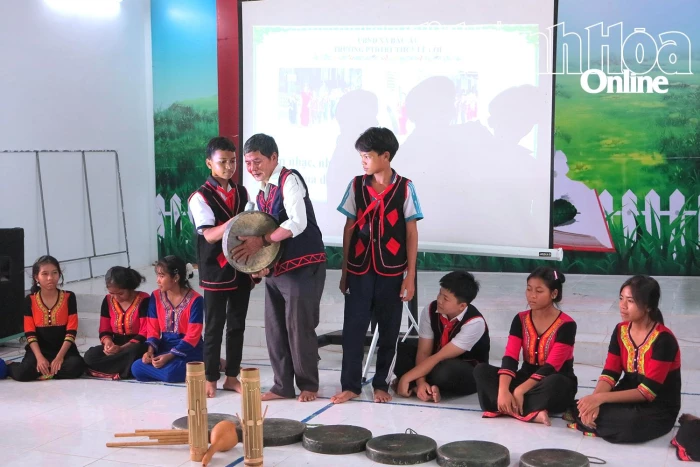 Phát huy vai trò các trung tâm học tập cộng đồng