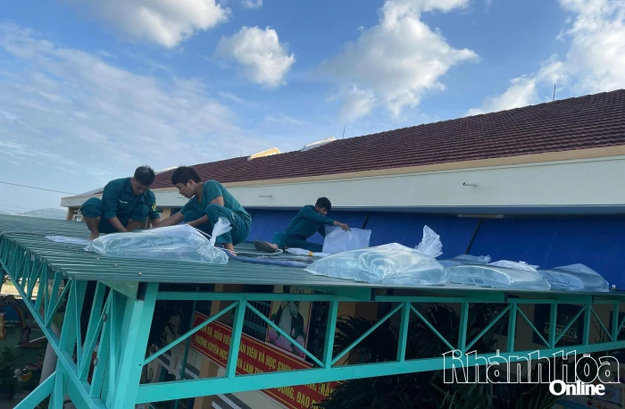 Xã Nam Cam Ranh khẩn trương ứng phó bão số 15