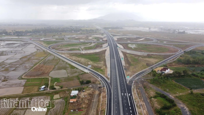 Tổng sản phẩm trên địa bàn tỉnh năm 2025 tăng 7,11%