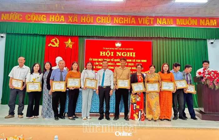 Ủy ban MTTQ Việt Nam xã Vạn Ninh tổng kết công tác năm 2025