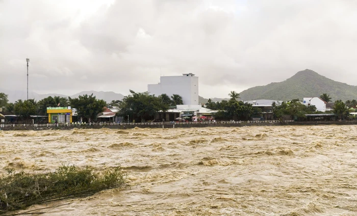 Lũ trên sông Cái Nha Trang đã đạt đỉnh