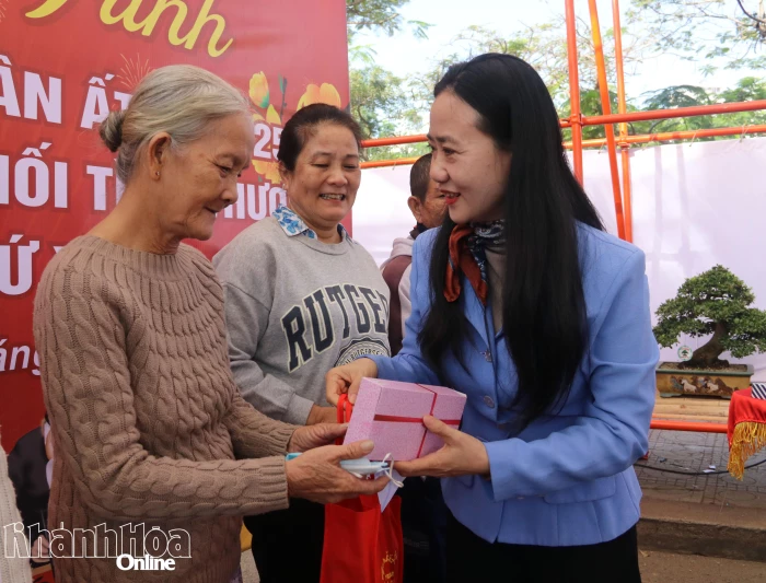 Chào mừng Đại hội đại biểu Phụ nữ tỉnh Khánh Hòa lần thứ I, nhiệm kỳ 2025 - 2030: Nhân lên những hoạt động ý nghĩa