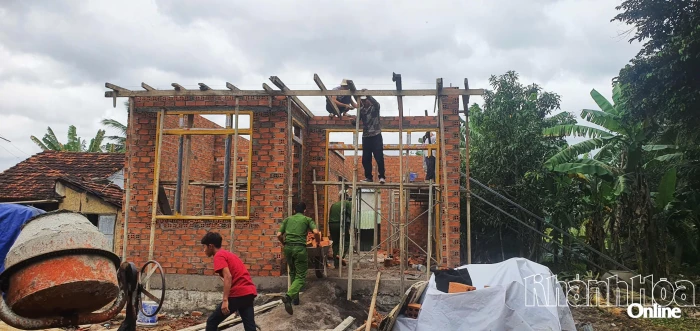 Những mái ấm dựng xây sau mưa lũ