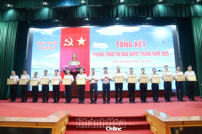 Vùng 4 Hải quân tổ chức Hội nghị quân chính năm 2025