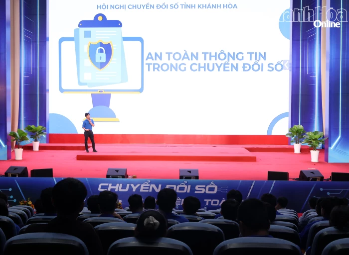 Hội thảo chuyên đề giải pháp chuyển đổi số