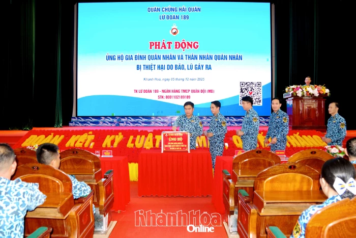 Lữ đoàn 189 phát động quyên góp ủng hộ quân nhân và thân nhân bị thiệt hại do mưa lũ