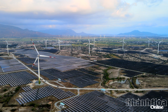 Phát triển hạ tầng năng lượng đồng bộ