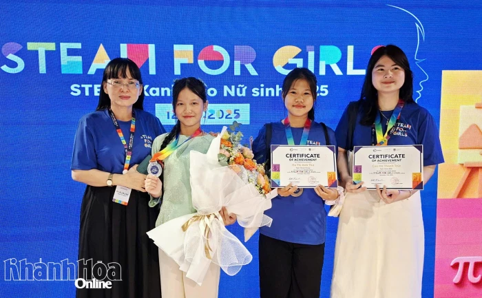 Học sinh Khánh Hòa đoạt 3 huy chương tại Cuộc thi STEAM For Girl 2025