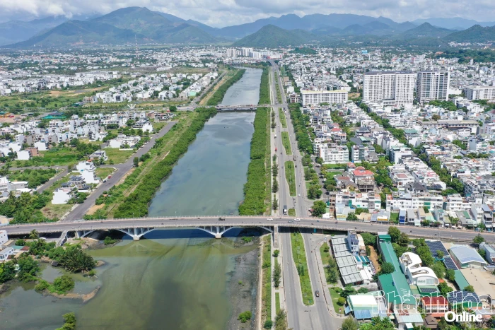 Cải tạo, chỉnh trang sông Quán Trường và Sông Tắc để phát triển du lịch