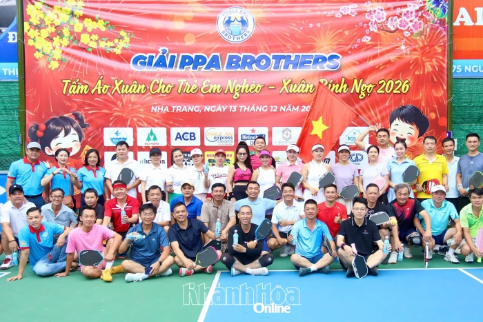 Giải Pickleball PPA Brothers “Tấm áo xuân cho em - Xuân Bính Ngọ 2026” ủng hộ 80 triệu cho trẻ em xã Bắc Khánh Vĩnh