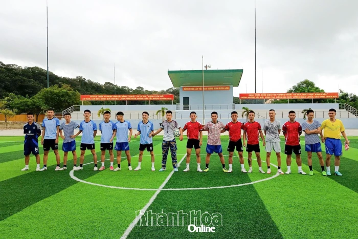 Trung tâm Bảo đảm kỹ thuật 719 tổ chức các hoạt động kỷ niệm Ngày thành lập Quân đội nhân dân Việt Nam