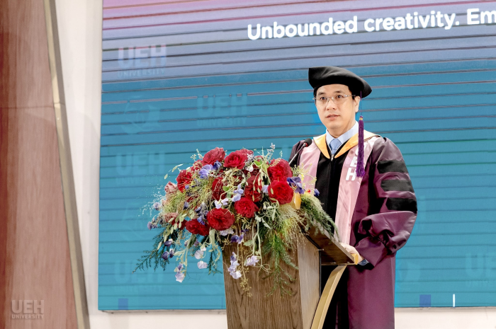 PGS.TS Bùi Quang Hùng giữ chức vụ Giám đốc Đại học Kinh tế Thành phố Hồ Chí Minh