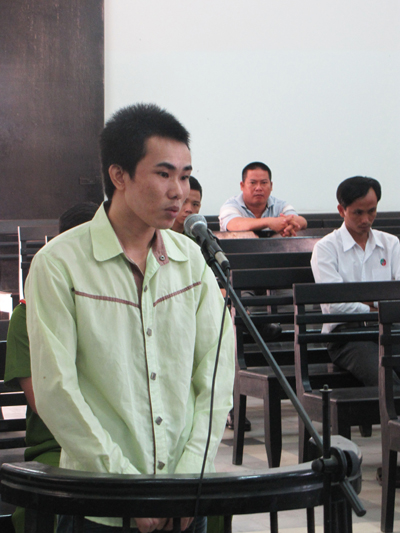  Bị cáo Nguyễn Bình Tuy.