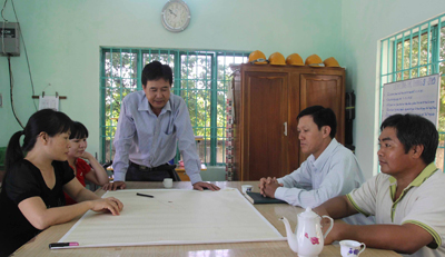 Trạm thủy văn Đồng Trăng họp bàn các phương án chống lũ trước mùa mưa bão.