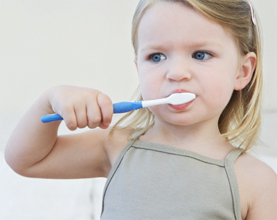 Nhiều nghiên cứu trên thế giới đã chứng minh rằng nếu chúng ta chăm sóc răng, lợi cẩn thận ngay từ giai đoạn sớm, răng sữa phát triển tốt thì răng vĩnh viễn cũng sẽ chắc khỏe suốt đời.