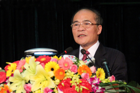 Chủ tịch Quốc hội Nguyễn Sinh Hùng phát biểu chỉ đạo Đại hội